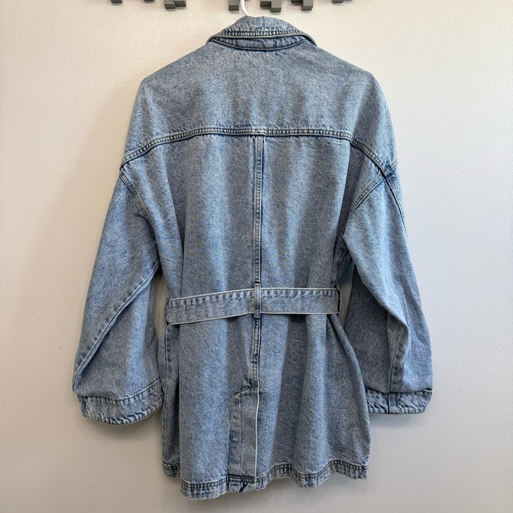 H&M Oversized Light Blue Jean Jacket - Picture 3 of 3